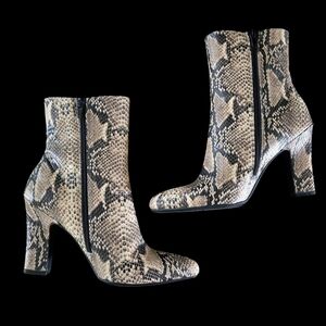 The Limited- Razzey Snakeskin Print Ankle Boots, Size 7.5 M, Zip